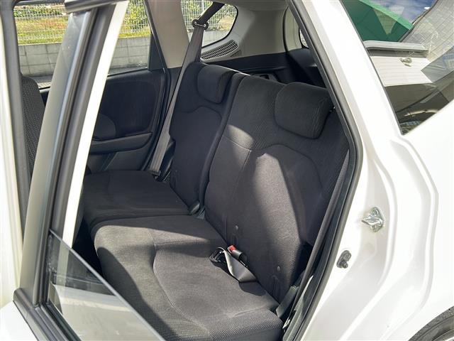 フィットハイブリッド ナビプレミアムセレクション（25枚目）