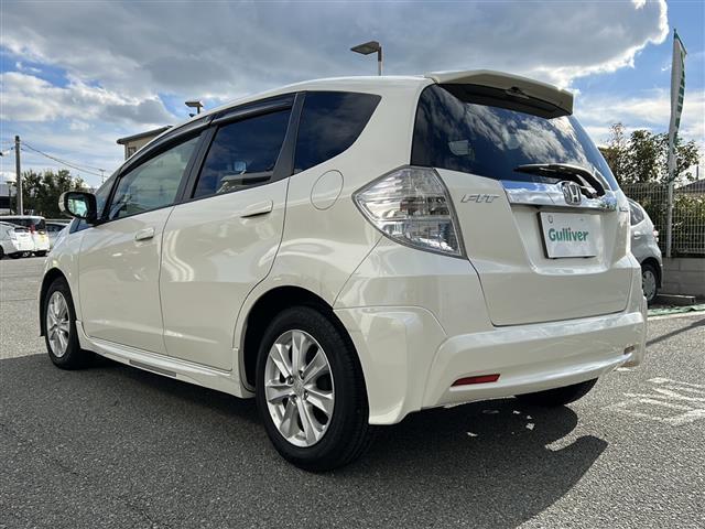 フィットハイブリッド ナビプレミアムセレクション（32枚目）