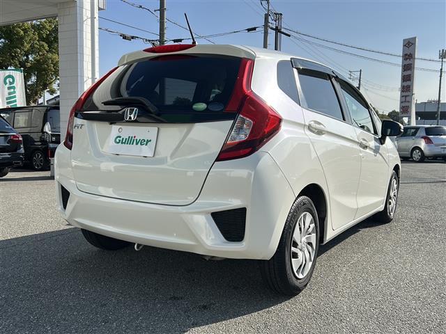 フィット 13G・Fパッケージ 取扱説明書 保証書 純正ナビ プッシュスタートアイドリングストップ スマートキー×2 ビルトインETC 純正フロアマット ステアリングリモコン(36枚目)