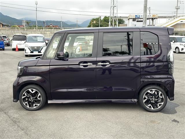 Ｎ－ＢＯＸ Ｇ・Ｌターボホンダセンシング　ホンダセンシング　社外ディスプレイオーディオ　両側パワースライドドア　運転席シートヒーター　ＬＥＤヘッドライト　バックカメラ　コーナーセンサー　　ＥＴＣ　クルーズコントロール　純正フロアマット（29枚目）