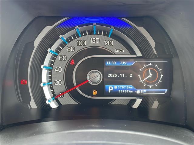 ハスラー ハイブリッドX 全方位カメラ LEDヘッドライト コーナーセンサー シートヒーター レーンキープアシスト 衝突被害軽減ブレーキ オートライト 純正フロアマット 純正アルミ Bluetooth ETC ドラレコ(10枚目)