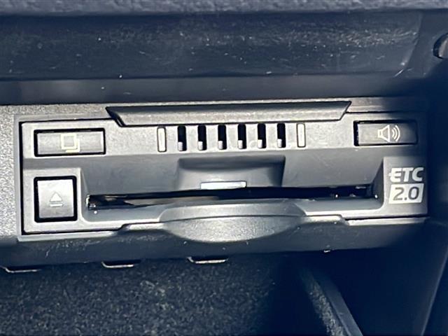 ＲＸ ＲＸ４５０ｈ　Ｆスポーツ　純正ナビ　全方位カメラ　Ｂｌｕｅｔｏｏｔｈ　前後ドライブレコーダー　ハンドルヒーター　ヒートヒーター　エアシート　純正２０インチＡＷ　コーナーセンサー　ＨＵＤ　ＬＥＤヘッドライト　クルーズコントロール（3枚目）