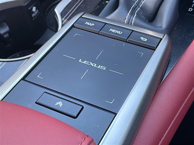 ＲＸ ＲＸ４５０ｈ　Ｆスポーツ　純正ナビ　全方位カメラ　Ｂｌｕｅｔｏｏｔｈ　前後ドライブレコーダー　ハンドルヒーター　ヒートヒーター　エアシート　純正２０インチＡＷ　コーナーセンサー　ＨＵＤ　ＬＥＤヘッドライト　クルーズコントロール（16枚目）