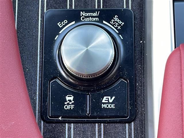 ＲＸ ＲＸ４５０ｈ　Ｆスポーツ　純正ナビ　全方位カメラ　Ｂｌｕｅｔｏｏｔｈ　前後ドライブレコーダー　ハンドルヒーター　ヒートヒーター　エアシート　純正２０インチＡＷ　コーナーセンサー　ＨＵＤ　ＬＥＤヘッドライト　クルーズコントロール（17枚目）