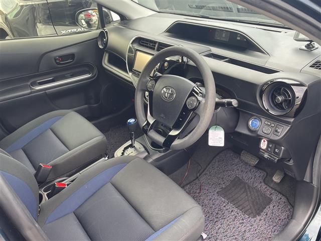 アクア S 純正SDナビ(AM/FM/CD/DVD/フルセグTV/Bluetooth接続) バックカメラ ドライブレコーダー(F/R) 純正フロアマット ステアリングリモコンアダプター レーダー探知機 ETC(21枚目)