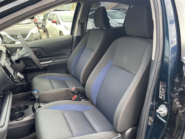 アクア S 純正SDナビ(AM/FM/CD/DVD/フルセグTV/Bluetooth接続) バックカメラ ドライブレコーダー(F/R) 純正フロアマット ステアリングリモコンアダプター レーダー探知機 ETC(24枚目)