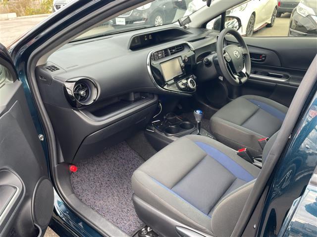 アクア S 純正SDナビ(AM/FM/CD/DVD/フルセグTV/Bluetooth接続) バックカメラ ドライブレコーダー(F/R) 純正フロアマット ステアリングリモコンアダプター レーダー探知機 ETC(25枚目)