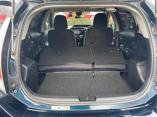 アクア S 純正SDナビ(AM/FM/CD/DVD/フルセグTV/Bluetooth接続) バックカメラ ドライブレコーダー(F/R) 純正フロアマット ステアリングリモコンアダプター レーダー探知機 ETC(29枚目)