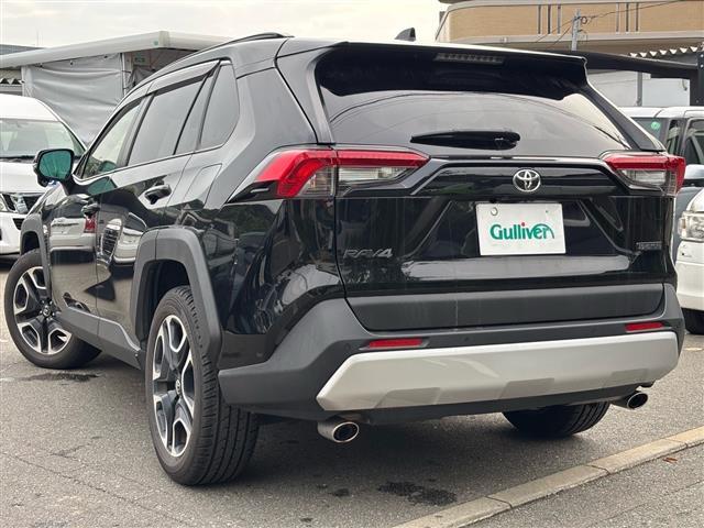 ＲＡＶ４ アドベンチャー　☆純正ナビ（ＡＭ／ＦＭ／ＣＤ／ＤＶＤ／ＳＤ／ＵＳＢ／Ｂｌｕｅｔｏｏｔｈ／フルセグＴＶ）☆クルーズコントロール追従あり☆レーンキープ☆横滑り防止☆ダウンヒルコントロール☆シートヒーター（運転（28枚目）