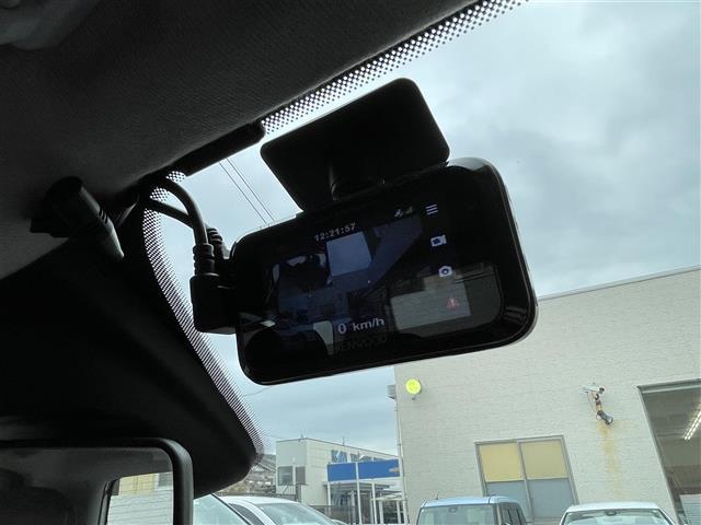 パンダ イージー ☆社外ナビ(AM/FM/CD/DVD/SD/USB/Bluetooth/フルセグTV)☆トラクションコントロール☆アイドリングストップ☆ETC☆ドライブレコーダー前(SD有り)☆フォグラン(18枚目)