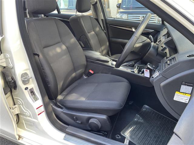 Cクラス C200 CGIブルーエフィシェンシー ☆ワンオーナー☆純正HDDナビ(AM/FM/CD/DVD/ミュージックサーバー/Bluetooth/ワンセグTV)☆クルーズコントロール☆ハンズフリー☆パワーシート(運転席/助手席)☆オー(4枚目)