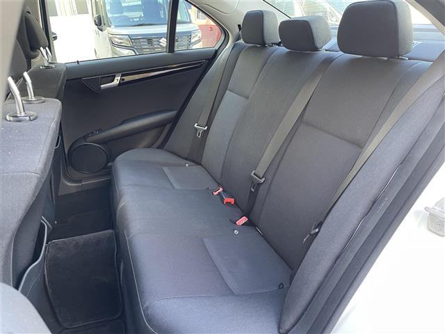 Cクラス C200 CGIブルーエフィシェンシー ☆ワンオーナー☆純正HDDナビ(AM/FM/CD/DVD/ミュージックサーバー/Bluetooth/ワンセグTV)☆クルーズコントロール☆ハンズフリー☆パワーシート(運転席/助手席)☆オー(10枚目)