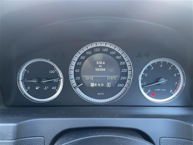 Cクラス C200 CGIブルーエフィシェンシー ☆ワンオーナー☆純正HDDナビ(AM/FM/CD/DVD/ミュージックサーバー/Bluetooth/ワンセグTV)☆クルーズコントロール☆ハンズフリー☆パワーシート(運転席/助手席)☆オー(12枚目)