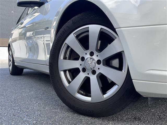 Cクラス C200 CGIブルーエフィシェンシー ☆ワンオーナー☆純正HDDナビ(AM/FM/CD/DVD/ミュージックサーバー/Bluetooth/ワンセグTV)☆クルーズコントロール☆ハンズフリー☆パワーシート(運転席/助手席)☆オー(35枚目)