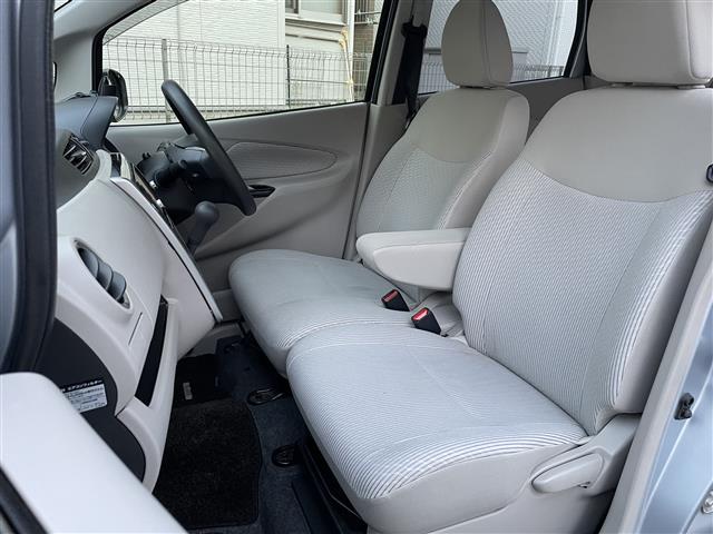 デイズ X Vセレクション+セーフティII ワンオーナー・純正ディーラーナビ・Bluetooth・フルセグTV・CD/DVD・SD・USB・AUX・アラウンドビューモニター・プリクラッシュセーフティー・アイドリングストップ(6枚目)