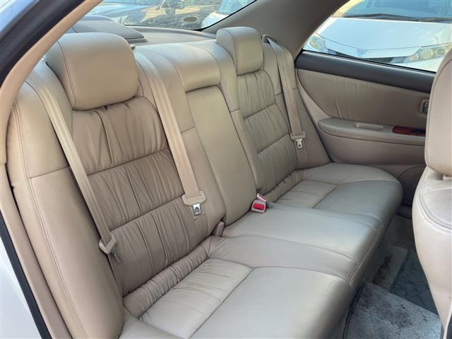 ウィンダム 2.5G コーチエディション 純正ナビ・DISC・AM/FM・TAPE・ETC・電動格納ミラー・パワーシート(D)・ドラレコ付きルームミラー(前)(8枚目)