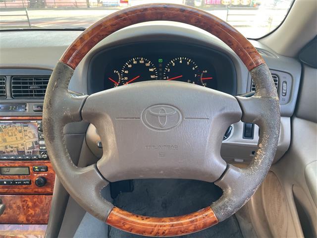 ウィンダム 2.5G コーチエディション 純正ナビ・DISC・AM/FM・TAPE・ETC・電動格納ミラー・パワーシート(D)・ドラレコ付きルームミラー(前)(11枚目)