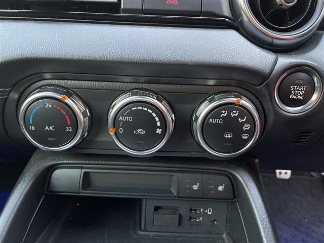 気になる車はすぐにお問い合わせください！画面右側の００６６から始まる無料ダイヤルからお問い合わせ下さい！専門スタッフがお車のご質問にお答えいたします！