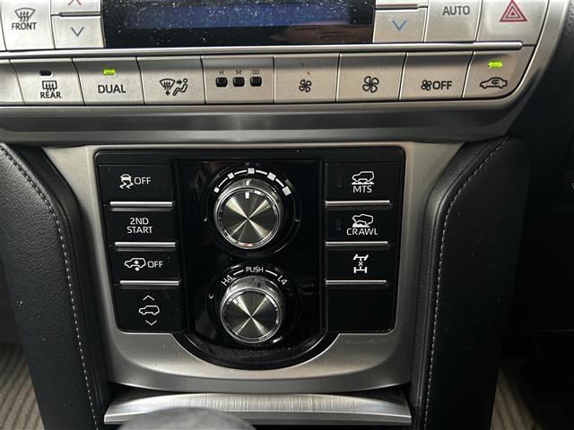 ランドクルーザープラド ＴＺ－Ｇ　ワンオーナー・純正ナビ・ＡＭ／ＦＭ・ＵＳＢ・ミラーキャスト・Ｂｌｕｅｔｏｏｔｈ・クルーズコントロール・レーンキープ・パドルシフト・ハンズフリー・オートライト・オートマチックハイビーム・電動格納ミラー（18枚目）