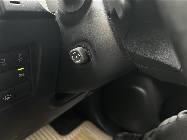 ランドクルーザープラド ＴＺ－Ｇ　ワンオーナー・純正ナビ・ＡＭ／ＦＭ・ＵＳＢ・ミラーキャスト・Ｂｌｕｅｔｏｏｔｈ・クルーズコントロール・レーンキープ・パドルシフト・ハンズフリー・オートライト・オートマチックハイビーム・電動格納ミラー（22枚目）