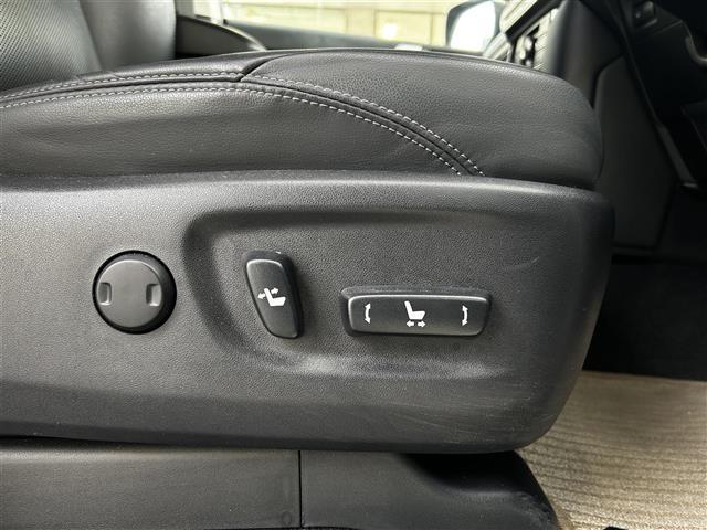 ランドクルーザープラド ＴＺ－Ｇ　ワンオーナー・純正ナビ・ＡＭ／ＦＭ・ＵＳＢ・ミラーキャスト・Ｂｌｕｅｔｏｏｔｈ・クルーズコントロール・レーンキープ・パドルシフト・ハンズフリー・オートライト・オートマチックハイビーム・電動格納ミラー（23枚目）