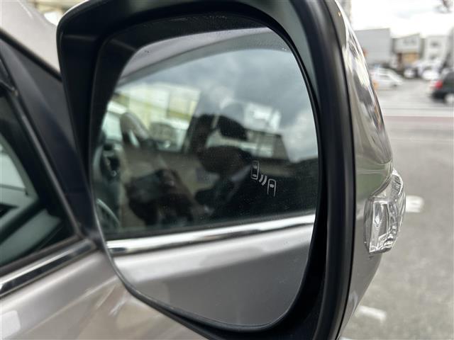 ランドクルーザープラド ＴＺ－Ｇ　ワンオーナー・純正ナビ・ＡＭ／ＦＭ・ＵＳＢ・ミラーキャスト・Ｂｌｕｅｔｏｏｔｈ・クルーズコントロール・レーンキープ・パドルシフト・ハンズフリー・オートライト・オートマチックハイビーム・電動格納ミラー（37枚目）