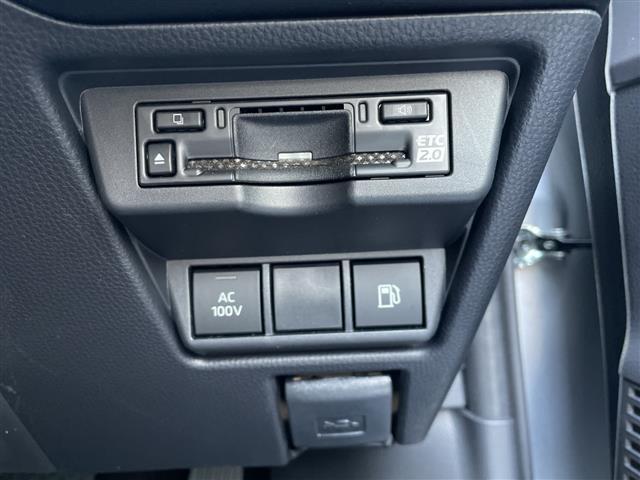 プリウス Ｘ　・純正ナビ・ＡＭ／ＦＭ・ＴＶ（フルセグ）・ＵＳＢ・Ｂｌｕｅｔｏｏｔｈ・Ｍｉｒａｃａｓｔ・レーンキープアシスト・クルーズコントロール・ハンズフリー・ＥＴＣ２．０・オートライト（26枚目）