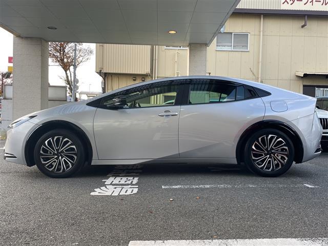 プリウス Ｘ　・純正ナビ・ＡＭ／ＦＭ・ＴＶ（フルセグ）・ＵＳＢ・Ｂｌｕｅｔｏｏｔｈ・Ｍｉｒａｃａｓｔ・レーンキープアシスト・クルーズコントロール・ハンズフリー・ＥＴＣ２．０・オートライト（33枚目）