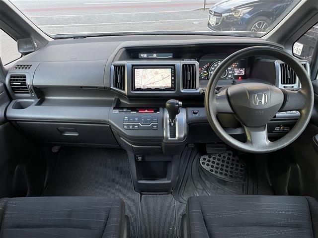 ステップワゴン Ｌ　☆純正ナビ（ＡＭ／ＦＭ／ＣＤ／ＤＶＤ／ＵＳＢ／フルセグＴＶ）☆フリップダウンモニター☆パーキングアシスト☆純正フロアマット☆ドライブレコーダー前（ＳＤ無し）☆オートライト☆フォグランプ（35枚目）