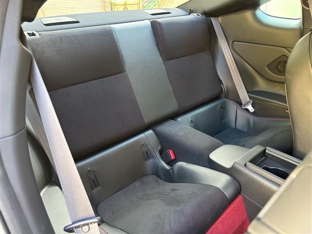 GR86 RZ ・純正ナビ・Bluetooth・TV(フルセグ)・AM/FM・USB・iPod・SD・DISC・ハンズフリー・クルーズコントロール・オートライト・電動格納ミラー・横すべり防止(7枚目)