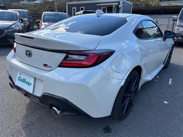 GR86 RZ ・純正ナビ・Bluetooth・TV(フルセグ)・AM/FM・USB・iPod・SD・DISC・ハンズフリー・クルーズコントロール・オートライト・電動格納ミラー・横すべり防止(19枚目)