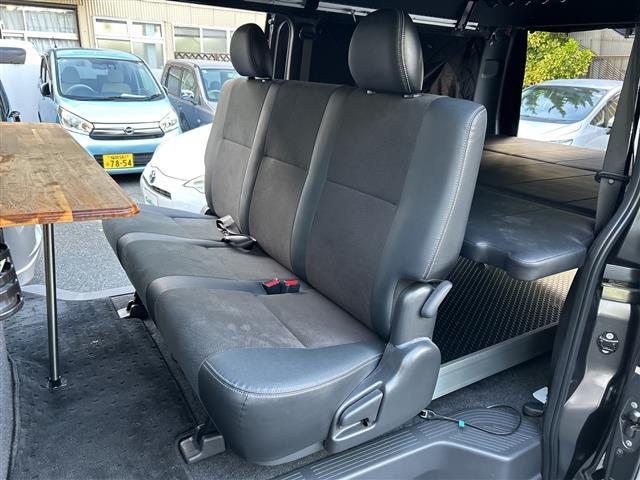 ハイエースバン スーパーＧＬ　ダークプライムＩＩ　【ワンオーナー】☆登録時距離１５１８８ｋｍ！！！！☆純正ナビ／フルセグＴＶ／ＣＤ／ＤＶＤ／ＢＴＡ／ＳＤ☆全方位カメラ☆前席社外レカロシート☆両側パワースライドドア☆ベッドキット☆クルー（10枚目）