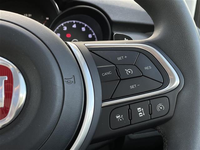 ５００Ｘ クロス　Ｕｃｏｎｎｅｃｔ　ＣａｒＰｌａｙ　ＡＣＣ　　レーンキープ　黒革シート　ＰＷシート　シートヒーター　ＬＥＤヘッドライト　パークセンサー　バックカメラ　ＵＳＢ　ルーフレール　純正前後ドライブレコーダー（33枚目）