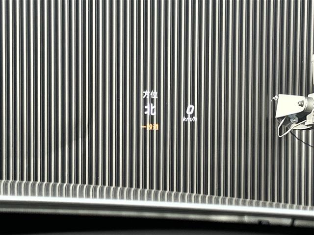 Ｃクラスステーションワゴン Ｃ２００　４マチック　ステーションワゴン　スポーツ　レーダーセーフティーＰＫＧ　レザーエクスクルーシブＰＫＧ　ＡＭＧライン　純正ナビ　フルセグＴＶ　ＡＣＣ　ＢＳＭ　エアサス　ＨＵＤ　ＥＴＣ　シートヒーター　エアサス　ＬＫＡ　Ｂカメラ　ＬＥＤヘッドライト（5枚目）