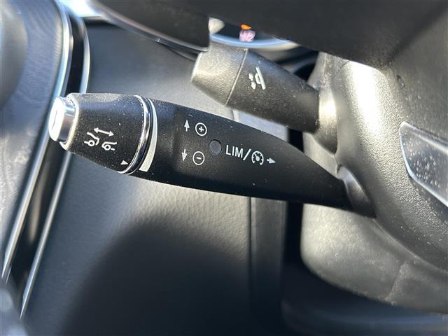 Ｃクラスステーションワゴン Ｃ２００　４マチック　ステーションワゴン　スポーツ　レーダーセーフティーＰＫＧ　レザーエクスクルーシブＰＫＧ　ＡＭＧライン　純正ナビ　フルセグＴＶ　ＡＣＣ　ＢＳＭ　エアサス　ＨＵＤ　ＥＴＣ　シートヒーター　エアサス　ＬＫＡ　Ｂカメラ　ＬＥＤヘッドライト（23枚目）