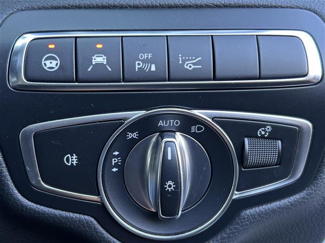 Ｃクラスステーションワゴン Ｃ２００　４マチック　ステーションワゴン　スポーツ　レーダーセーフティーＰＫＧ　レザーエクスクルーシブＰＫＧ　ＡＭＧライン　純正ナビ　フルセグＴＶ　ＡＣＣ　ＢＳＭ　エアサス　ＨＵＤ　ＥＴＣ　シートヒーター　エアサス　ＬＫＡ　Ｂカメラ　ＬＥＤヘッドライト（35枚目）