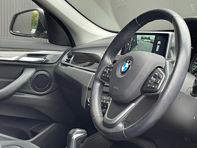 X1 xDrive 18d xライン アドバンストアクティブセーフティパッケージ コンフォートパッケージ ハイラインパッケージ 純正ナビ バックカメラ 革シート アクティブクルーズコントロール パワーバックドア ミラーETC PDC(5枚目)