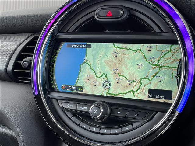 MINI クーパーD サザーク ナビPKG ペッパーPKG 黒革シート シートヒーター MINIエキサイトメントパッケージ レインセンサー 純正ラバーマット 純正ドラレコ アンビエントライト コンパートメントPKG ETC(16枚目)