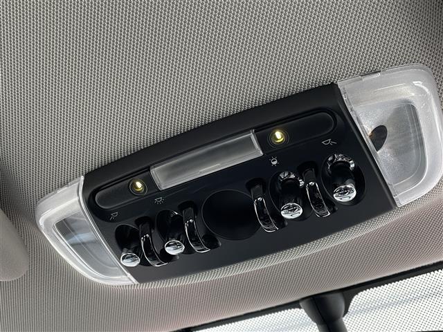 MINI クーパーD サザーク ナビPKG ペッパーPKG 黒革シート シートヒーター MINIエキサイトメントパッケージ レインセンサー 純正ラバーマット 純正ドラレコ アンビエントライト コンパートメントPKG ETC(28枚目)