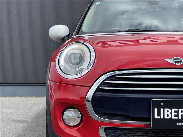 MINI クーパーD サザーク ナビPKG ペッパーPKG 黒革シート シートヒーター MINIエキサイトメントパッケージ レインセンサー 純正ラバーマット 純正ドラレコ アンビエントライト コンパートメントPKG ETC(33枚目)