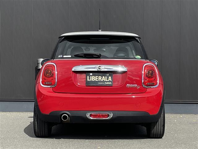 MINI クーパーD サザーク ナビPKG ペッパーPKG 黒革シート シートヒーター MINIエキサイトメントパッケージ レインセンサー 純正ラバーマット 純正ドラレコ アンビエントライト コンパートメントPKG ETC(36枚目)