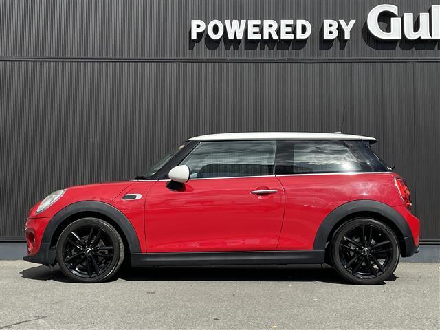 MINI クーパーD サザーク ナビPKG ペッパーPKG 黒革シート シートヒーター MINIエキサイトメントパッケージ レインセンサー 純正ラバーマット 純正ドラレコ アンビエントライト コンパートメントPKG ETC(39枚目)