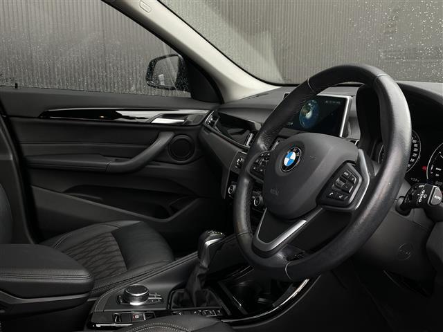X1 xDrive 18d xライン HUD ACC アンビエントライト インテリジェントセーフティ 純正HDDナビ Bカメラ PDC Pバックドア LEDヘッドライト 前後ドラレコ ミラーETC コンフォートアクセス ダウンヒルアシスト(5枚目)