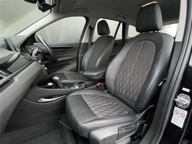 X1 xDrive 18d xライン HUD ACC アンビエントライト インテリジェントセーフティ 純正HDDナビ Bカメラ PDC Pバックドア LEDヘッドライト 前後ドラレコ ミラーETC コンフォートアクセス ダウンヒルアシスト(11枚目)