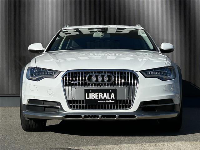 A6オールロードクワトロ ベースグレード 4WD 当店買取車両 エアサス BOSEサウンド クルコン パワーシート シートヒーター 黒革シート オートライト オートハイビーム ETC ダウンヒルアシスト オートホールド 純正ナビ(33枚目)