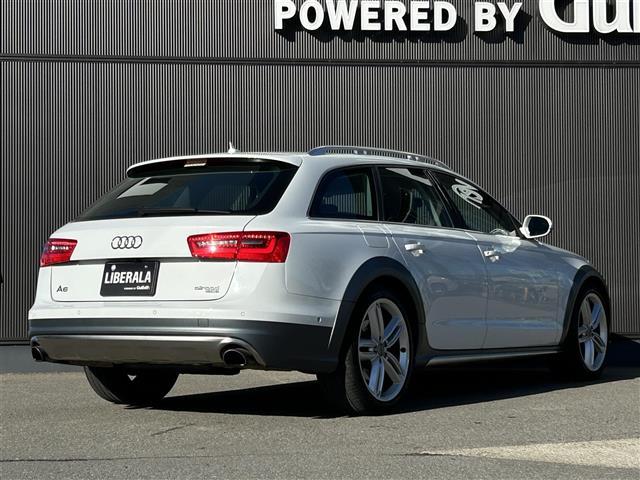 A6オールロードクワトロ ベースグレード 4WD 当店買取車両 エアサス BOSEサウンド クルコン パワーシート シートヒーター 黒革シート オートライト オートハイビーム ETC ダウンヒルアシスト オートホールド 純正ナビ(43枚目)