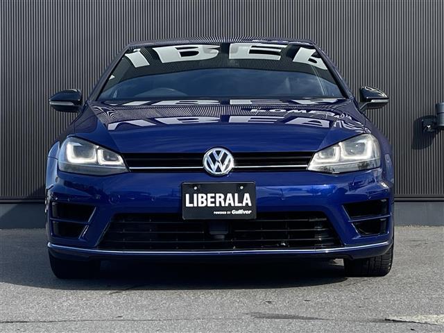 ゴルフＲ ベースグレード　Ｒ専用エクステリア　クロームデュアルツインエキゾーストパイプ　純正１８インチＡＷ　純ナビＤｉｓｃｏｖｅｒＰｒｏ　黒革シート　コーナーセンサー　Ｐシート（Ｄ席）　シートヒーター（Ｄ席／Ｎ席）　ＥＴＣ（36枚目）