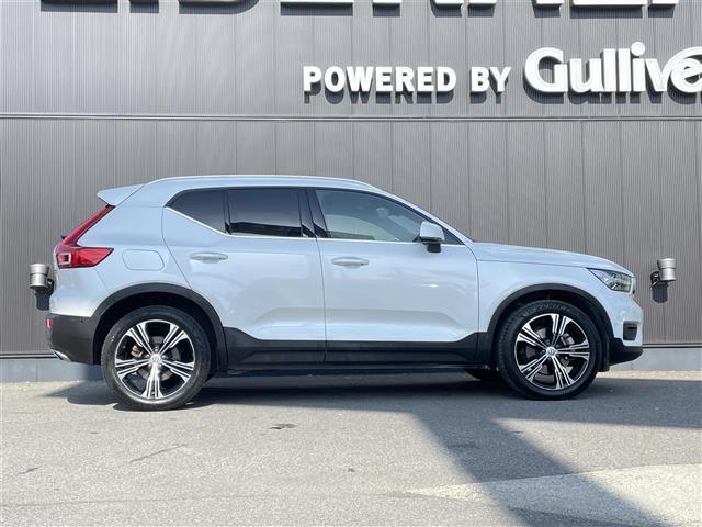 XC40 T4 AWD インスクリプション レザーシート クリスタルノブ 純正ナビ(AM/FM/BT/TV) harman/kardonサウンドACCLKA BSM 360°カメラ CarPlay 全席シートヒーター Pシート(D席/N席)禁煙(39枚目)