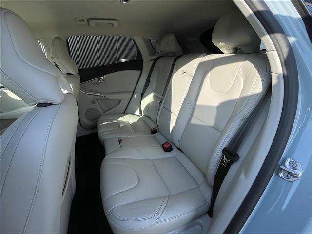 V40 D4 インスクリプション レザーシート PWシート シートヒーター インテリセーフ ACC BLIS レーンキーピングエイド 純正ナビ バックカメラ パドルシフト LEDヘッドライト パークセンサー スマートキー ETC(14枚目)