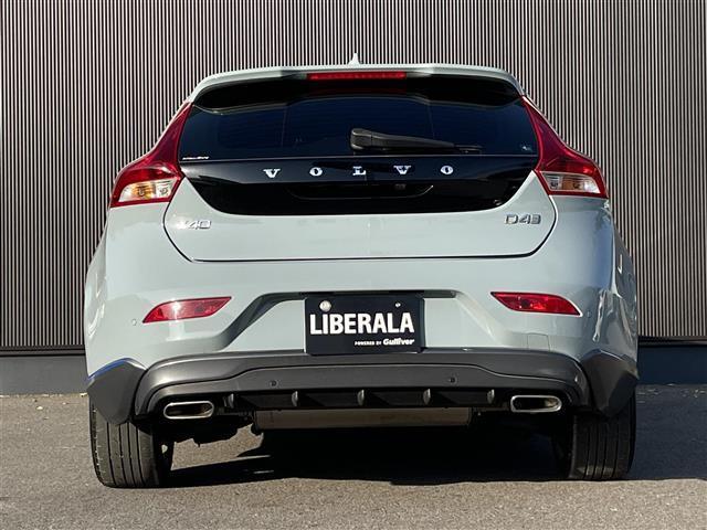 V40 D4 インスクリプション レザーシート PWシート シートヒーター インテリセーフ ACC BLIS レーンキーピングエイド 純正ナビ バックカメラ パドルシフト LEDヘッドライト パークセンサー スマートキー ETC(35枚目)